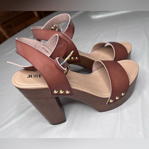 Platform Heels - Picture 3 of 7